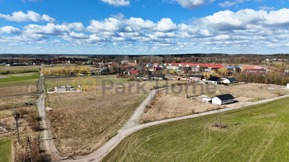 Działka budowlana na sprzedaż Kalsk  939m2 Foto 1