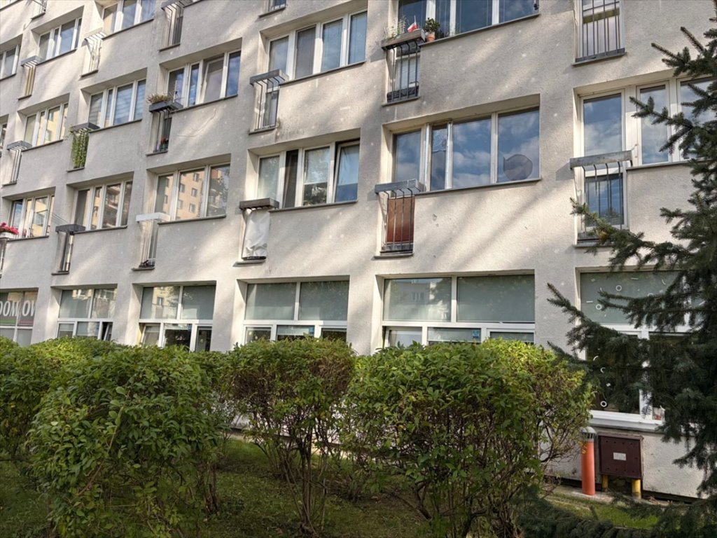 Na sprzedaż kawalerka 20 m² na Żoliborzu z widokiem na zielone podwórko Warszawa, Żoliborz, Władysława Broniewskiego 9A  20m2 Foto 1