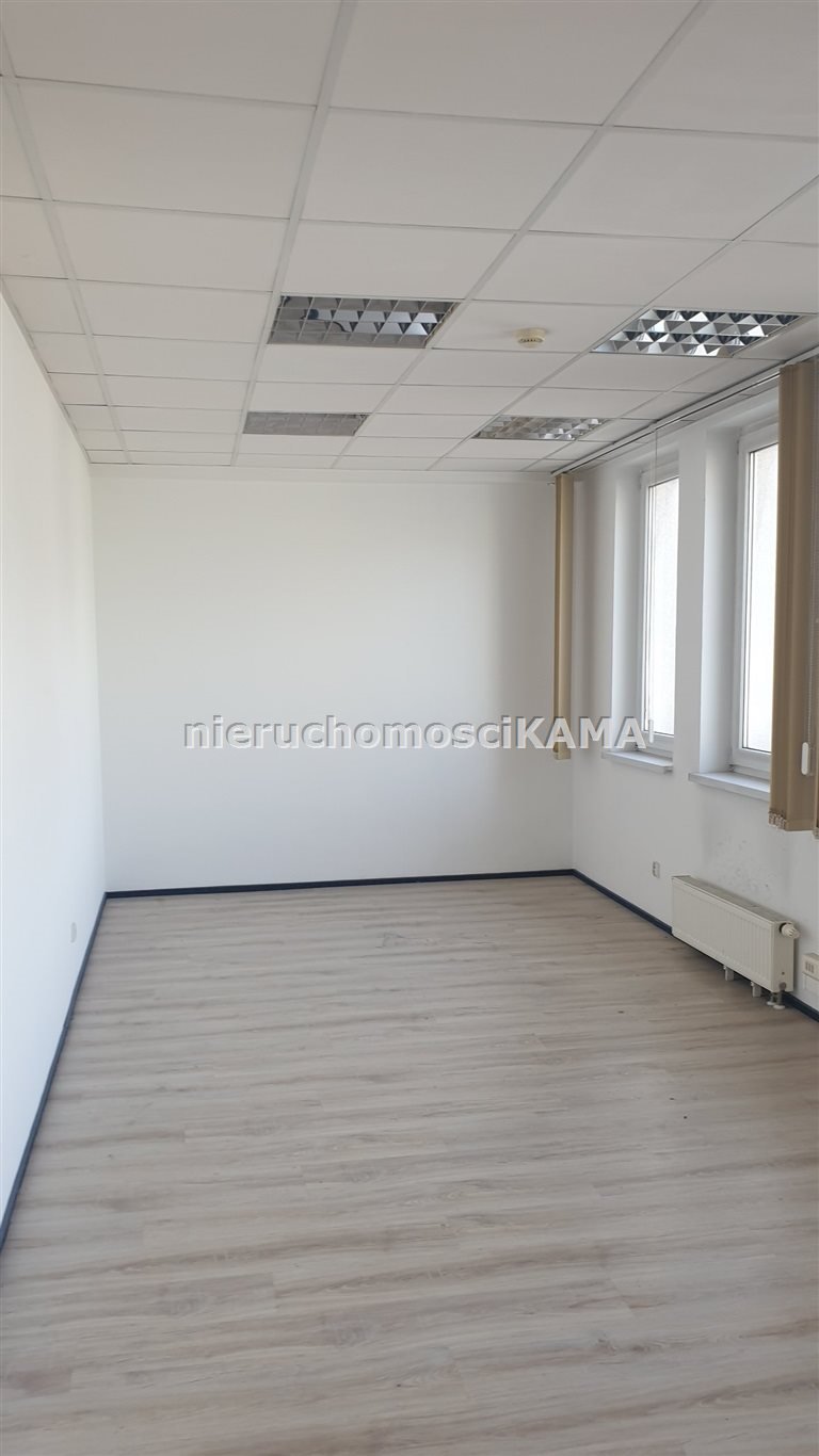 Lokal biurowy 27,4 m² w centrum Bielska (winda, parking) Bielsko-Biała, Centrum  27m2 Foto 1