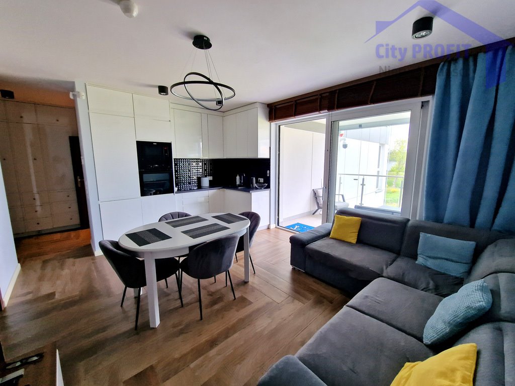 Atrakcyjny apartament 41 m2 z tarasem i widokiem na naturę Zegrze Południowe, Rybaki  41m2 Foto 1