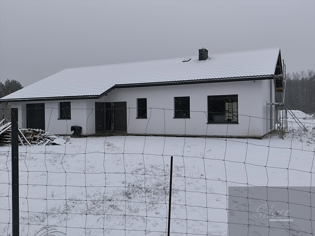 Dom na sprzedaż Puszcza Mariańska  182m2 Foto 1