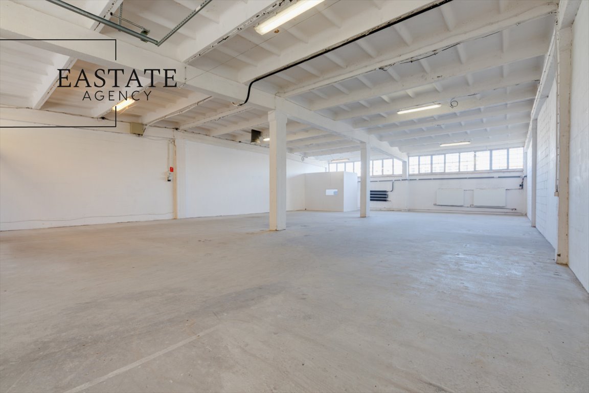 Magazyn 225 m² z rampą i parkingiem w Sopocie Sopot, Aleja Niepodległości  225m2 Foto 1