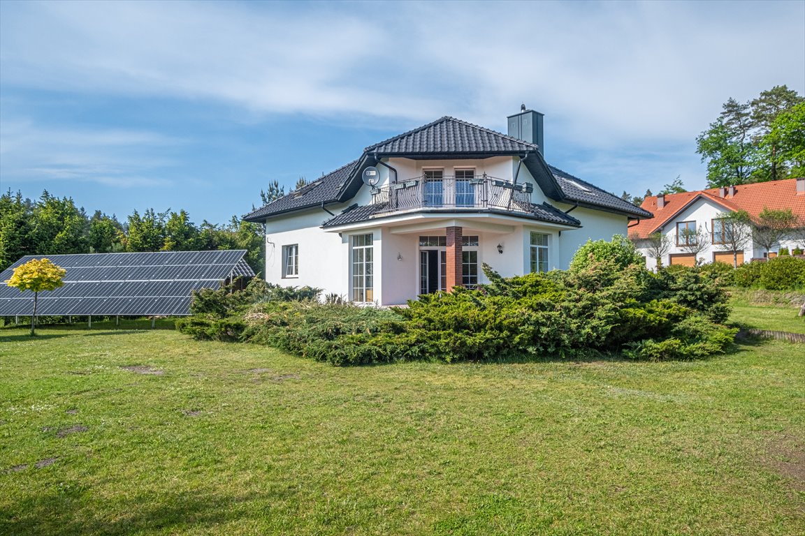 Przestronny dom 280 m² z potencjałem, las i park w pobliżu Koleczkowo, Dębowa  280m2 Foto 1