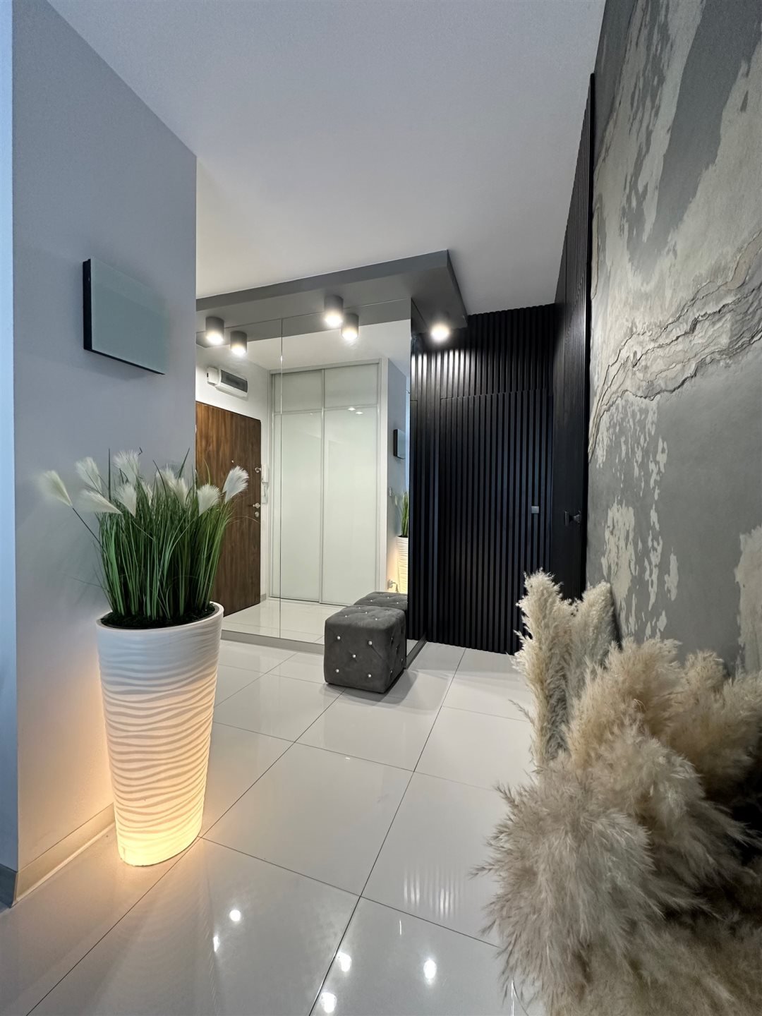 Mieszkanie dwupokojowe na sprzedaż Szczecin, Centrum  50m2 Foto 1