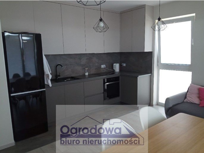 Mieszkanie trzypokojowe na wynajem Łomianki Dolne, Aleja Fryderyka Chopina  53m2 Foto 1