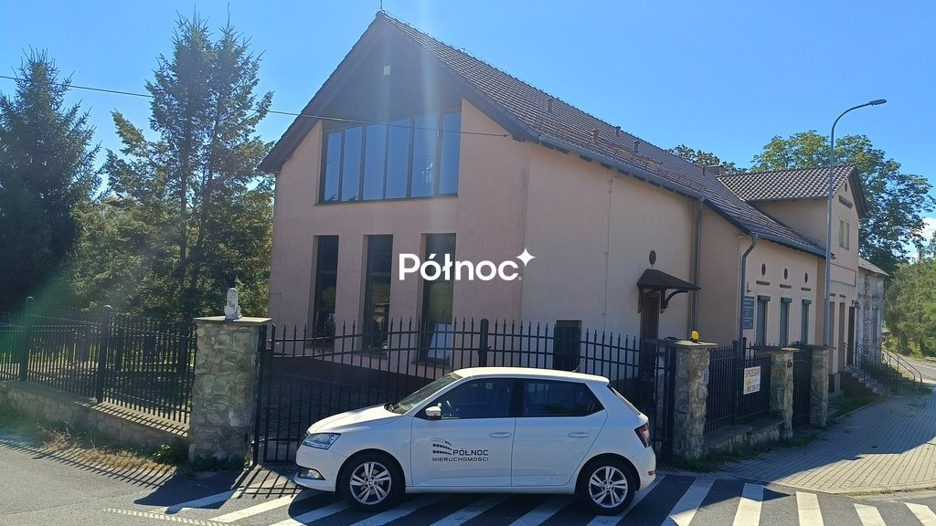Budynek 650 m2 z 3 kondygnacjami i 2 mieszkaniami Suszki  650m2 Foto 1