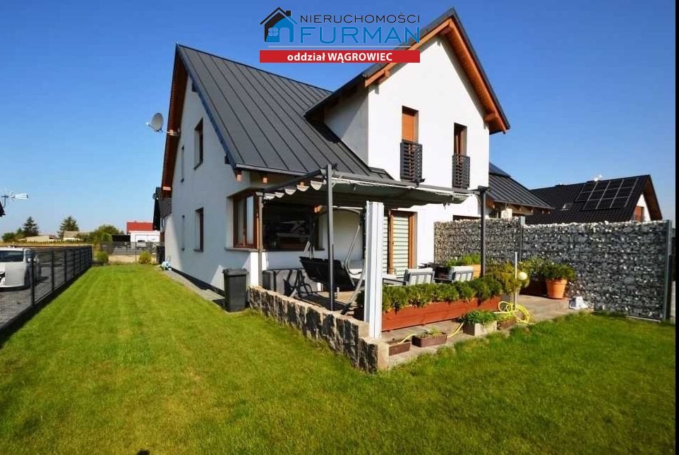Polecam nowoczesny dom bliźniak 106 m² z garażem i tarasem w Przysieczynie Przysieczyn  106m2 Foto 1