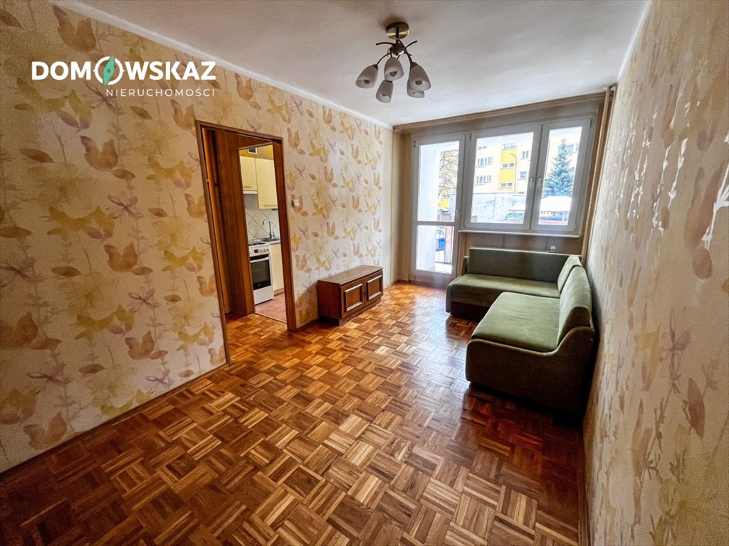 Mieszkanie dwupokojowe na sprzedaż Siemianowice Śląskie, Walerego Wróblewskiego  38m2 Foto 5