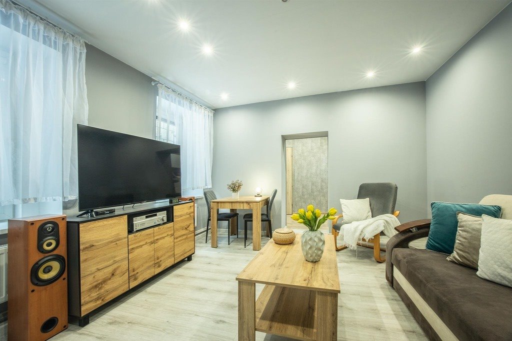 Przestronne 3 pokoje z garderobą, cisza, prywatność Łódź, al. marsz. Józefa Piłsudskiego  54m2 Foto 1