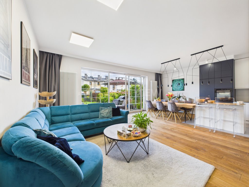 Przestronny dom 260 m² z ogrodem i garażem w Józefosławiu Józefosław, Victorii  260m2 Foto 1