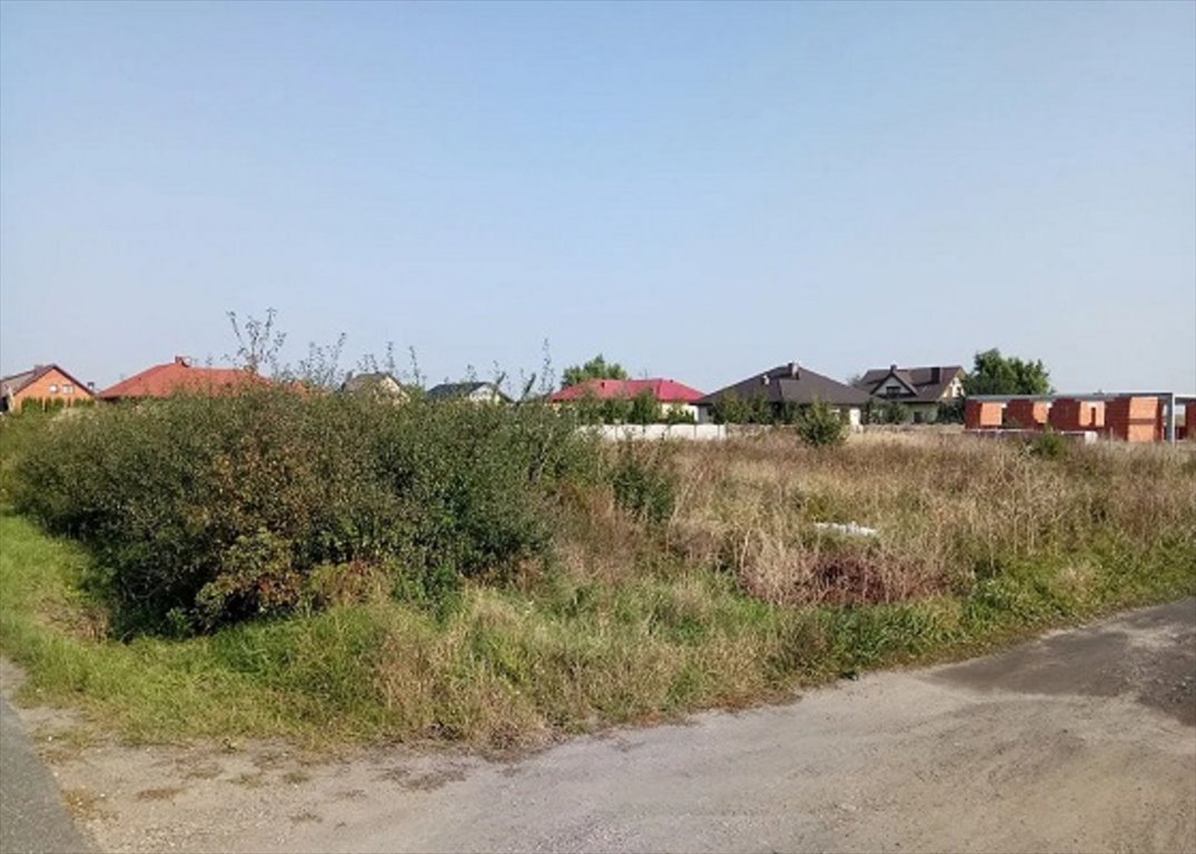 Działka budowlana 1222 m² w Czartkach, media, dojazd asfalt Żelazków, Czartki  1 222m2 Foto 1