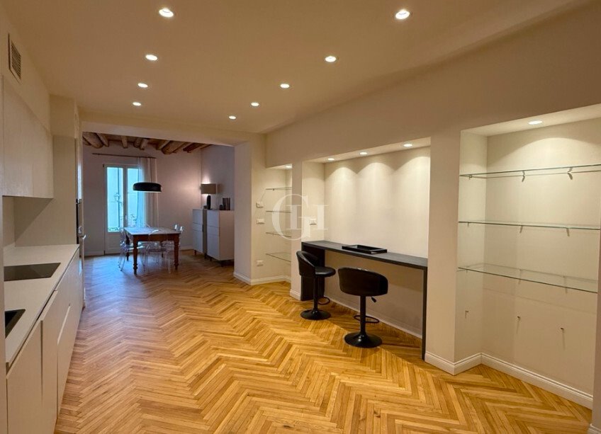 Ekskluzywne 135 m² z widokiem na katedrę i taras Włochy, Desenzano del Garda  135m2 Foto 1