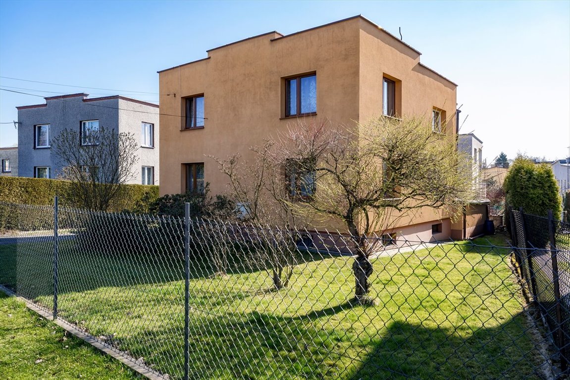 Dom 140m2 z garażem, ogród, blisko szkół i sklepów Kęty  166m2 Foto 1