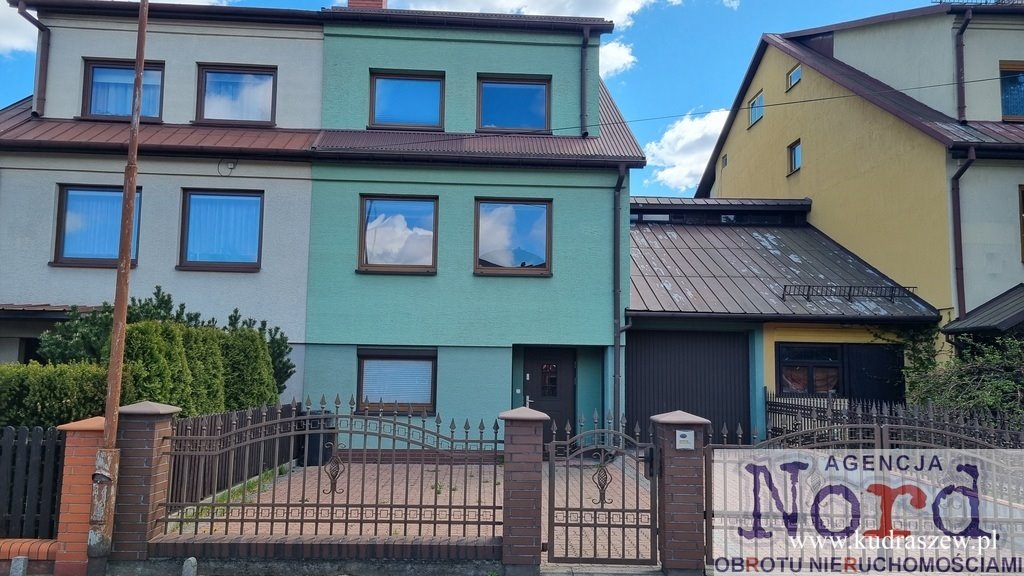 Przestronny dom 180 m² z ogrodem i garażem w Augustowie Augustów, Konwaliowa  250m2 Foto 1