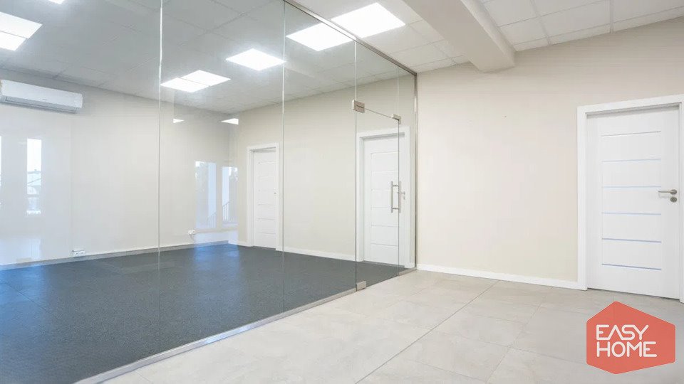 Lokal użytkowy na wynajem Poznań, Janusza Korczaka  510m2 Foto 1