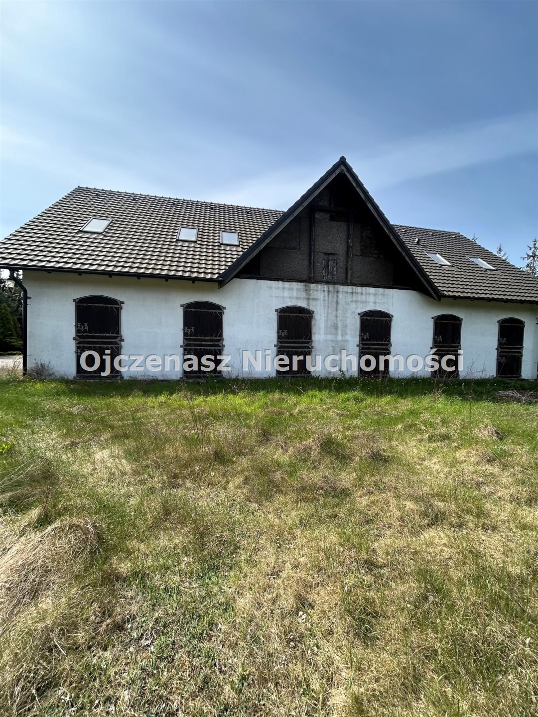 Dom na sprzedaż Niemcz  277m2 Foto 1