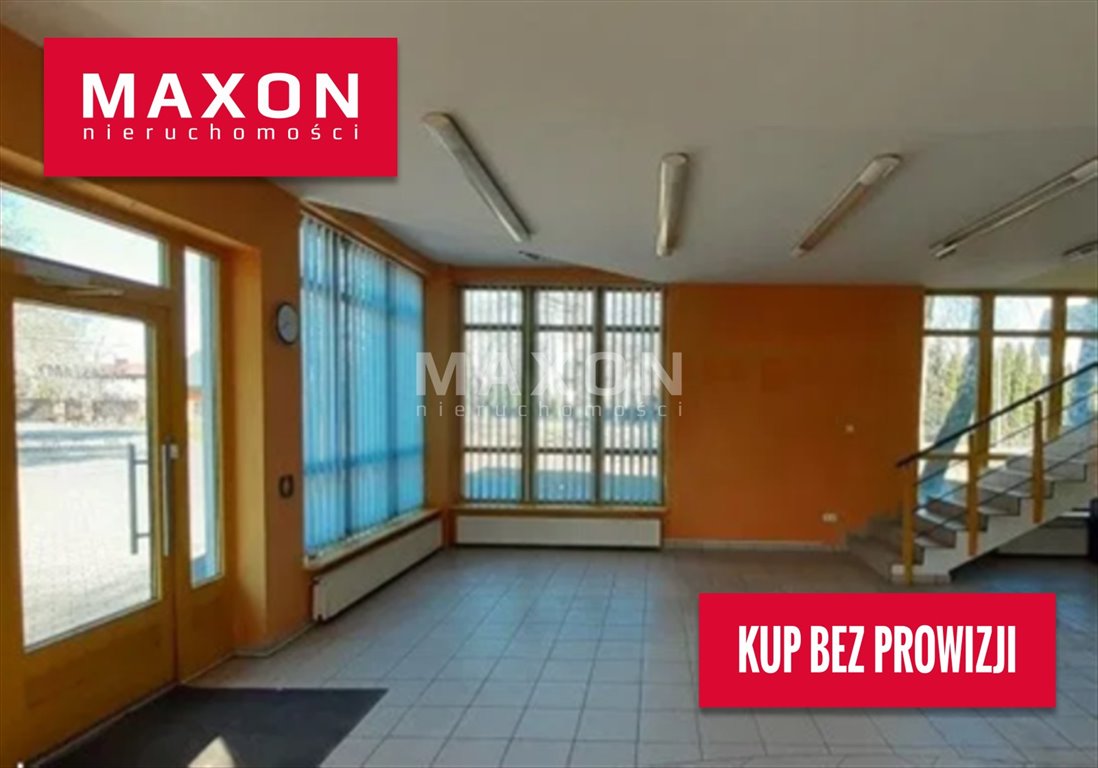 Na sprzedaż magazyn i biura 1430 m² w Milanówku Milanówek, Królewska  1 430m2 Foto 1