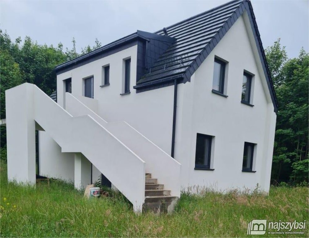Dom z dwoma mieszkaniami 600 m od morza, garaż, 117 m2 Dziwnówek, Wrzosowo  117m2 Foto 1