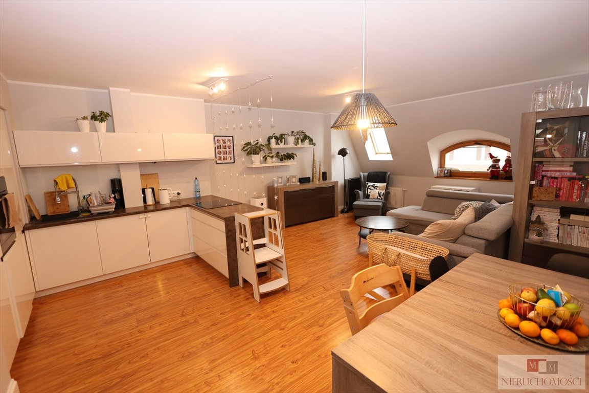 Mieszkanie trzypokojowe na sprzedaż Opole, Centrum  83m2 Foto 1