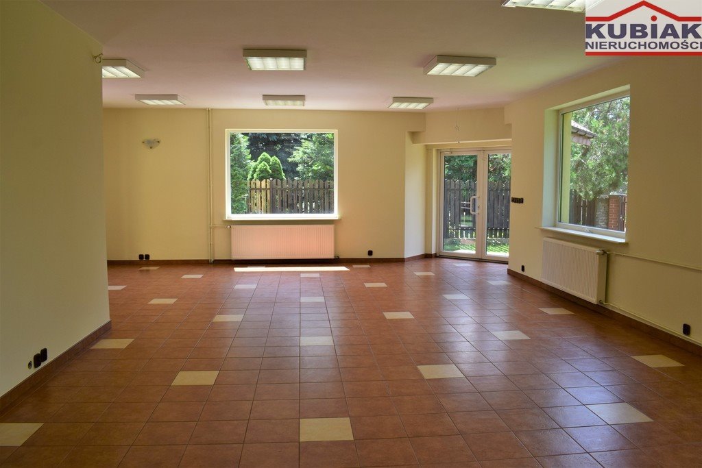 Solidny dom z lokalem usługowym, blisko WKD i szkół Nowa Wieś  202m2 Foto 1