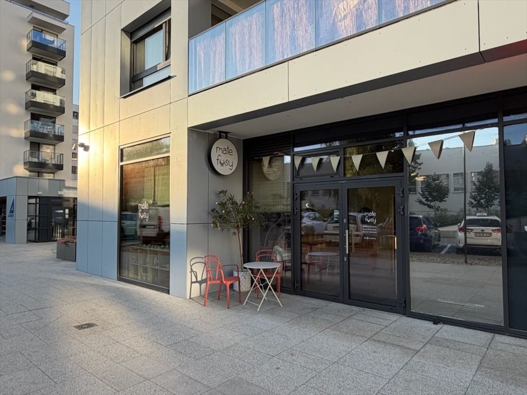 Na wynajem przestronny lokal usługowy 76 m² w Poznaniu Poznań, Świerzawska  76m2 Foto 1