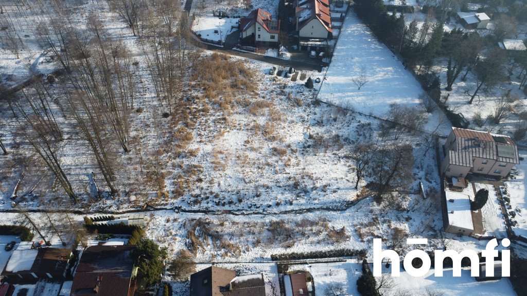 Na sprzedaż inwestycyjna działka 3924 m² w Kostuchnie z projektem domów szeregowych Katowice, Kostuchna, Ferdynanda Adamczyka  3 924m2 Foto 1