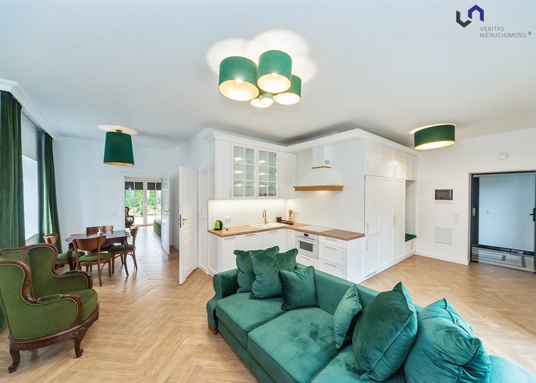 Dom na sprzedaż Bielsko-Biała, Kamienica  276m2 Foto 1