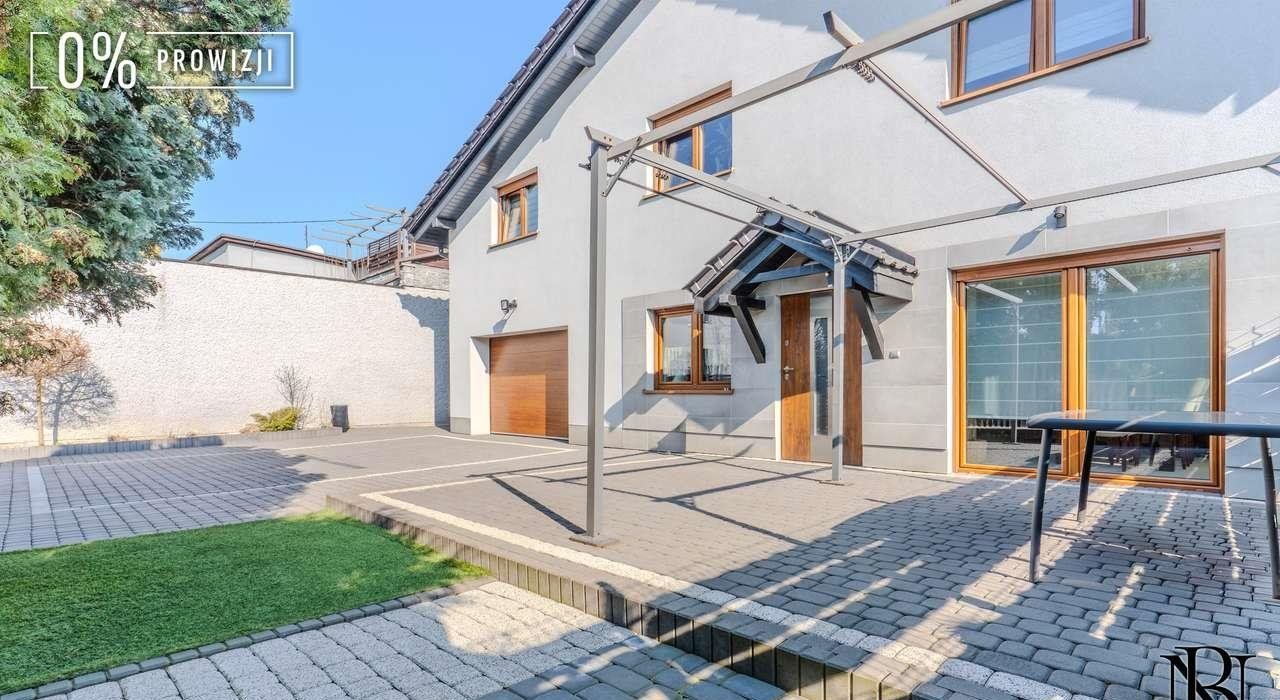 Przytulny dom 154m2 z garażem, ogród i funkcjonalny układ Radzionków  154m2 Foto 1