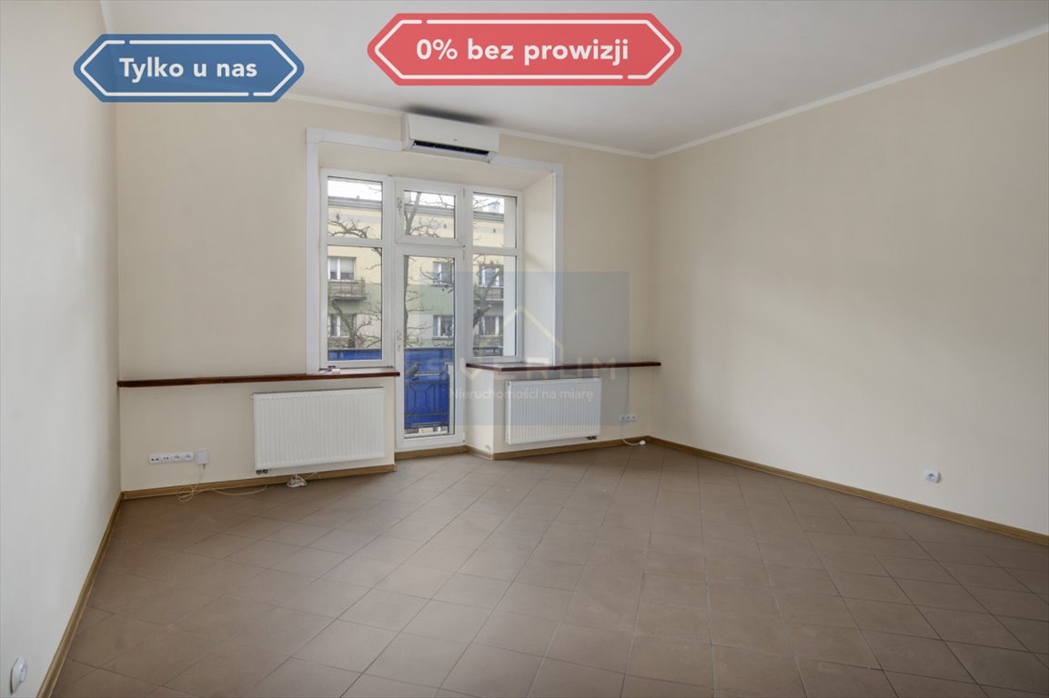 Lokal biurowy 27 m2 w centrum Częstochowy bez prowizji Częstochowa, Śródmieście  27m2 Foto 1