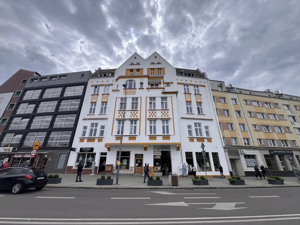 Lokal użytkowy na wynajem Kołobrzeg, Centrum, Centrum, A. Krajowej  37m2 Foto 1