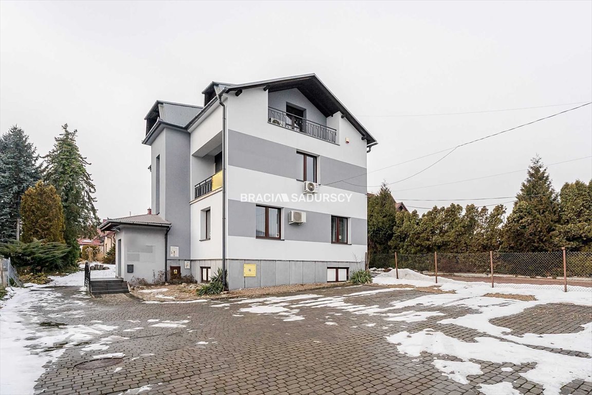 Polecam przestronny lokal 270 m² z parkingiem w Krakowie Kraków, Łagiewniki-Borek Fałęcki, Zakopiańska  270m2 Foto 1