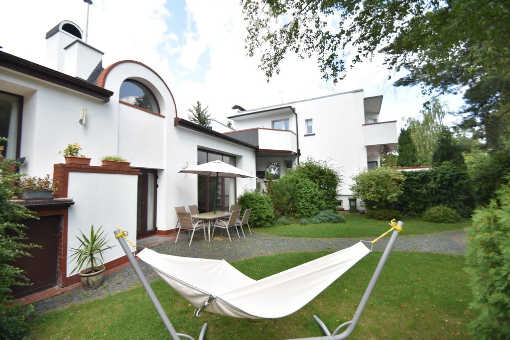 Dom na sprzedaż Łask, Kolumna, Sportowa  402m2 Foto 1