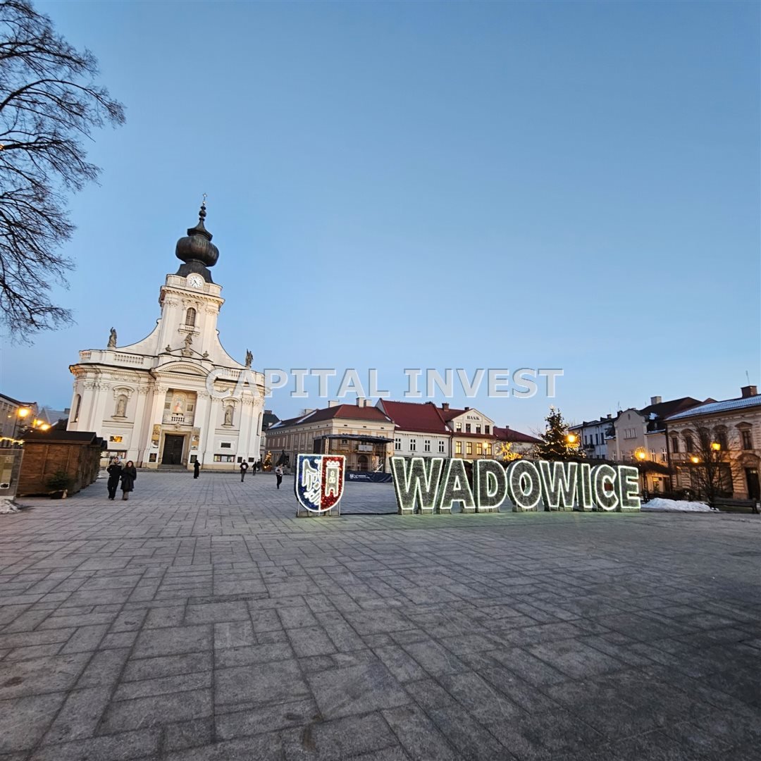 Lokal użytkowy na sprzedaż Wadowice  160m2 Foto 1
