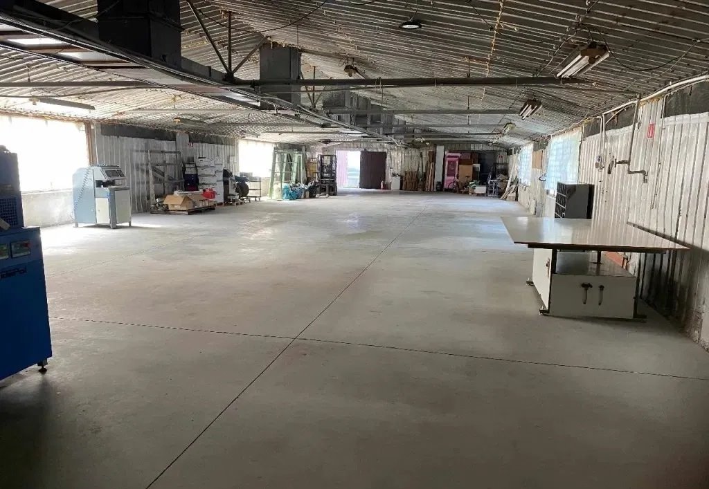 Hala stalowa 420 m2 z zapleczem socjalnym i dobrą dostępnością Dobrzyniec, Dobrzyniec  420m2 Foto 1