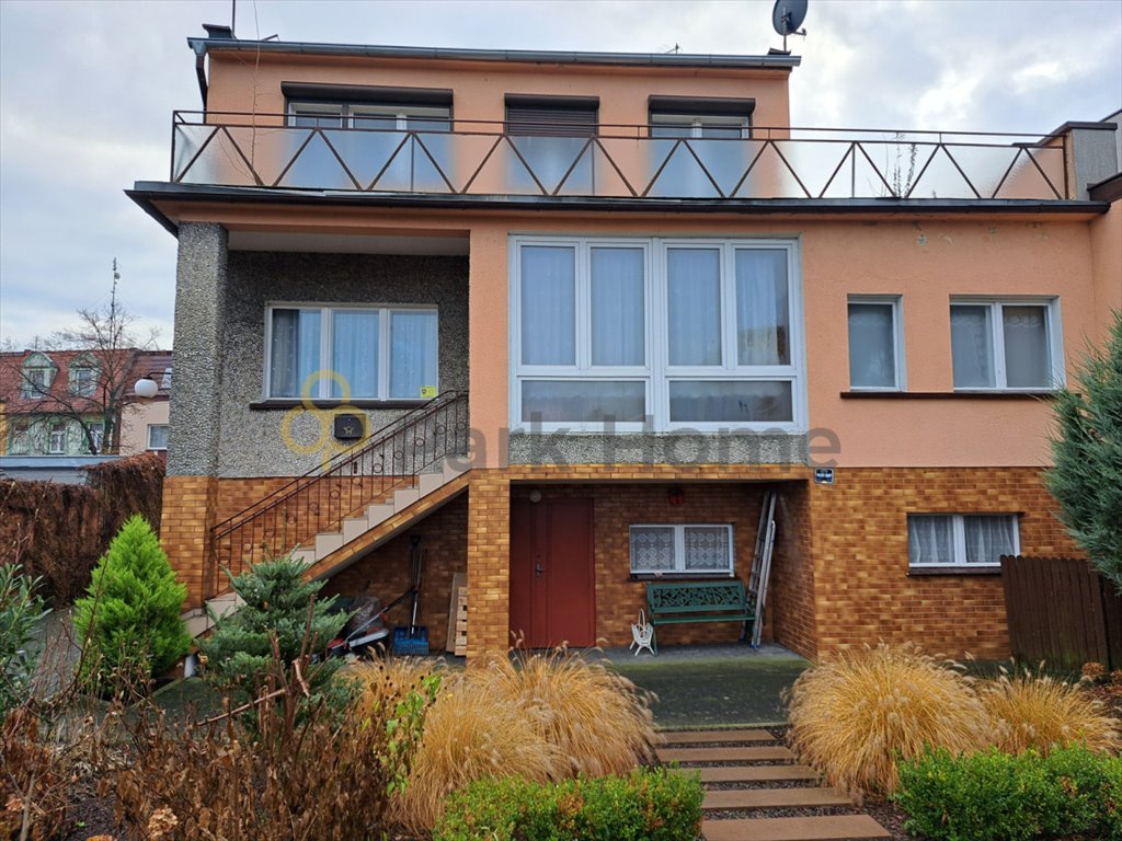 Przestronny dom 7 pokoi z dużym ogrodem i garażem Kościan  200m2 Foto 1