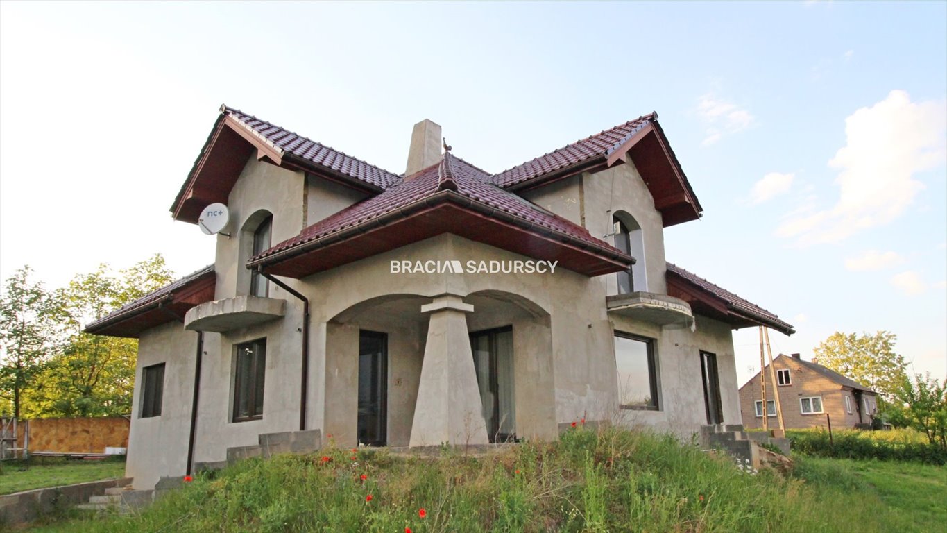 Dom na sprzedaż Stręgoborzyce  250m2 Foto 1