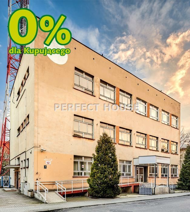 Na sprzedaż: duży obiekt komercyjny 1713 m2 w Głubczycach Głubczyce, Fabryczna  1 713m2 Foto 1