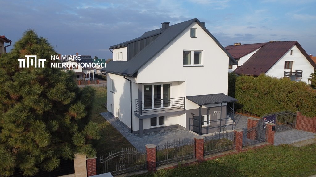 Dom na sprzedaż Kolbuszowa, Modrzewiowa  228m2 Foto 1