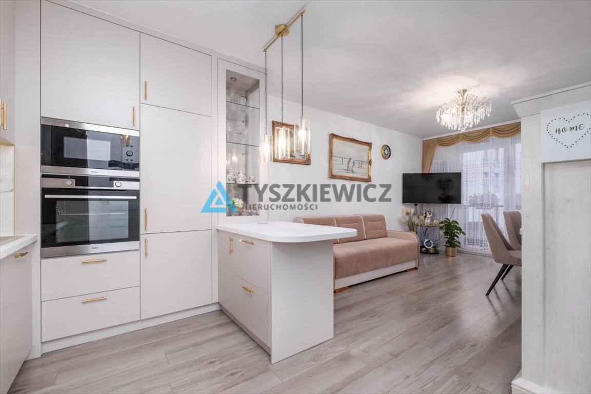 Mieszkanie dwupokojowe na sprzedaż Gdańsk, Łostowice, Niepołomicka  41m2 Foto 2