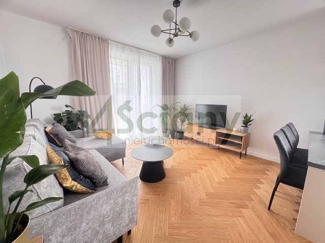 Mieszkanie czteropokojowe  na sprzedaż Warszawa, Włochy, al. Aleje Jerozolimskie  75m2 Foto 1