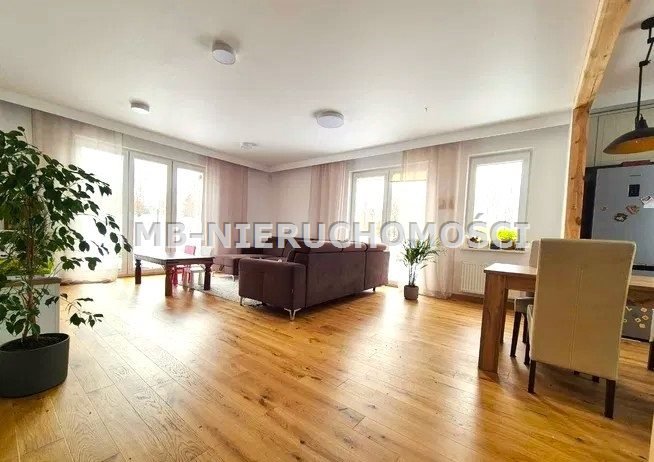 Nowoczesny dom 280 m2 z działalnością i ogrodem 1200 m2 Ostrzeszewo  280m2 Foto 1