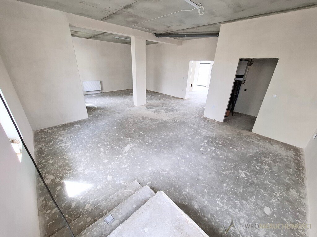 Nowoczesny lokal 103,9 m2 z witrynami, parkingiem Zacharzyce  104m2 Foto 1