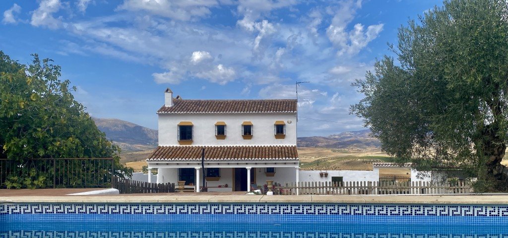 Zapraszam do domu 200 m² z basenem i tarasem na dachu Hiszpania, Malaga  200m2 Foto 1