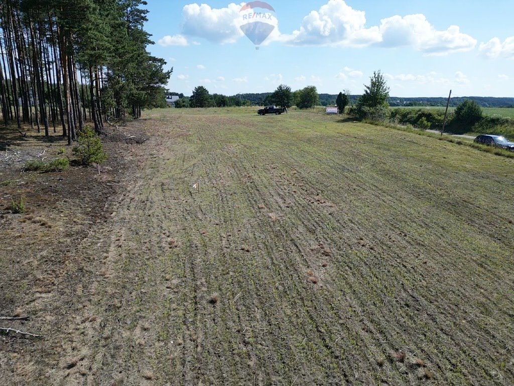 Działka komercyjna na sprzedaż Wączos  3 001m2 Foto 2