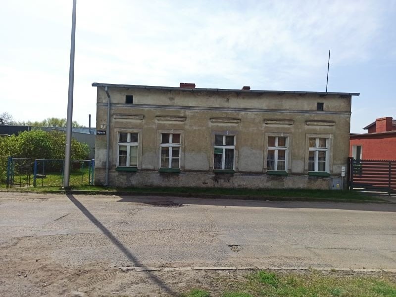 Dom na sprzedaż Piła, Rybacka  65m2 Foto 1