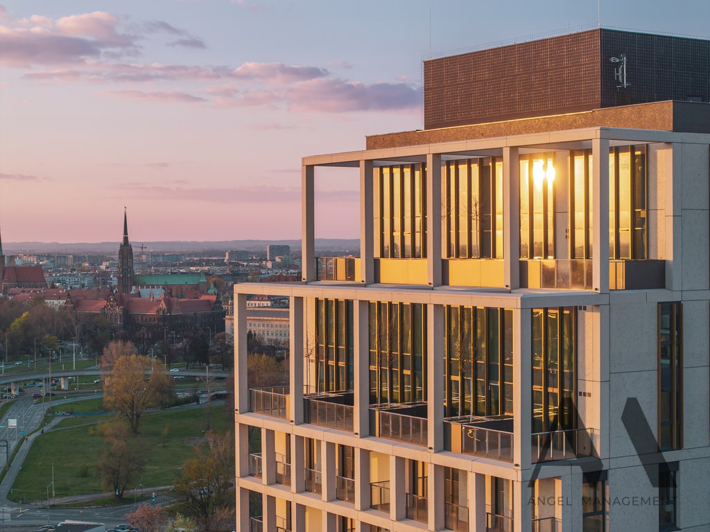 Przestronny apartament 99 m2 z widokiem, wellness i garaż zapraszam Wrocław, Walońska  99m2 Foto 1
