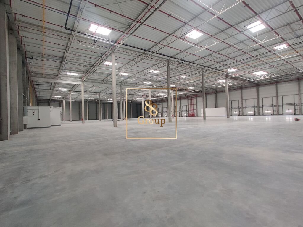 Magazyn 8800 m² z dokami i 12 m wysokości polecam Marysin  8 800m2 Foto 1