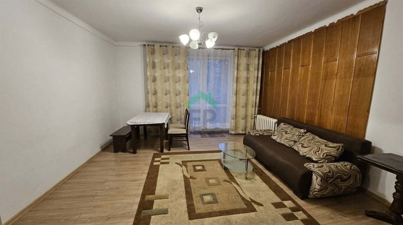 Przestronne 38 m² z balkonem, blisko usług i komunikacji Częstochowa, Raków  38m2 Foto 1