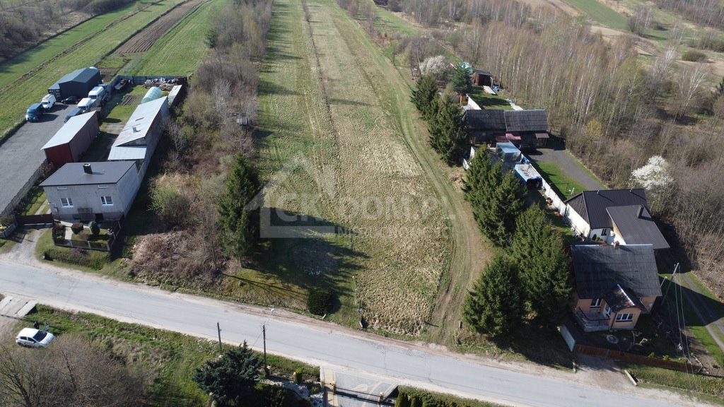 Działka 18 000 m² z potencjałem inwestycyjnym i dostępem do mediów Podłazie  18 000m2 Foto 1