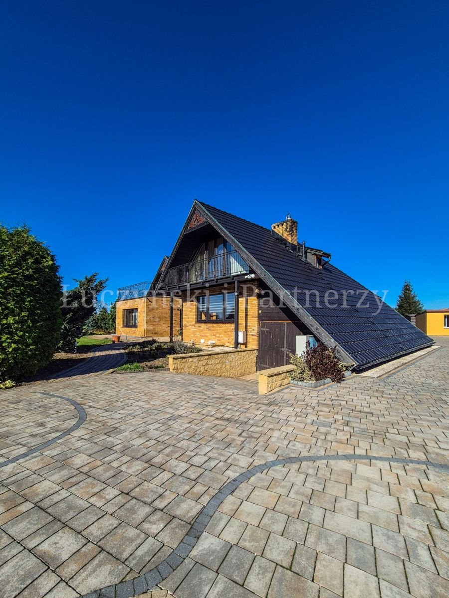 Przestronny dom z halą, ogrodem i potencjałem biznesowym Wojanów  200m2 Foto 1